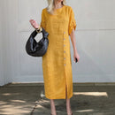 Vestido Adélie™ em Linho de Algodão com Botões Laterais e Fenda Sofisticada / Movimento e Elegância na Medida Certa!